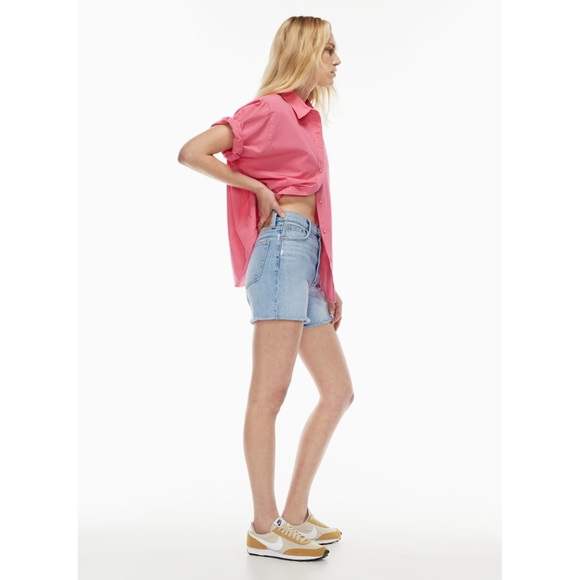 Denim Forum Pants - NWT Denim Forum Denim Forum The Arlo '50s Mid Thigh Short in 9 Yrs Blondie Bleu